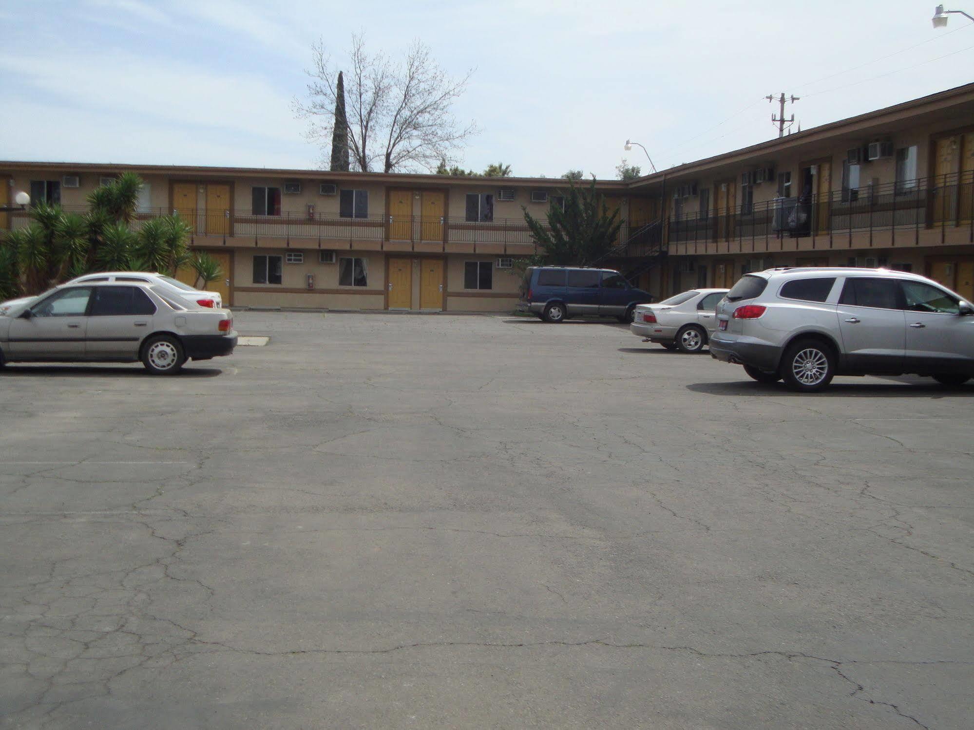 Motel 6 Selma, Ca Exteriör bild
